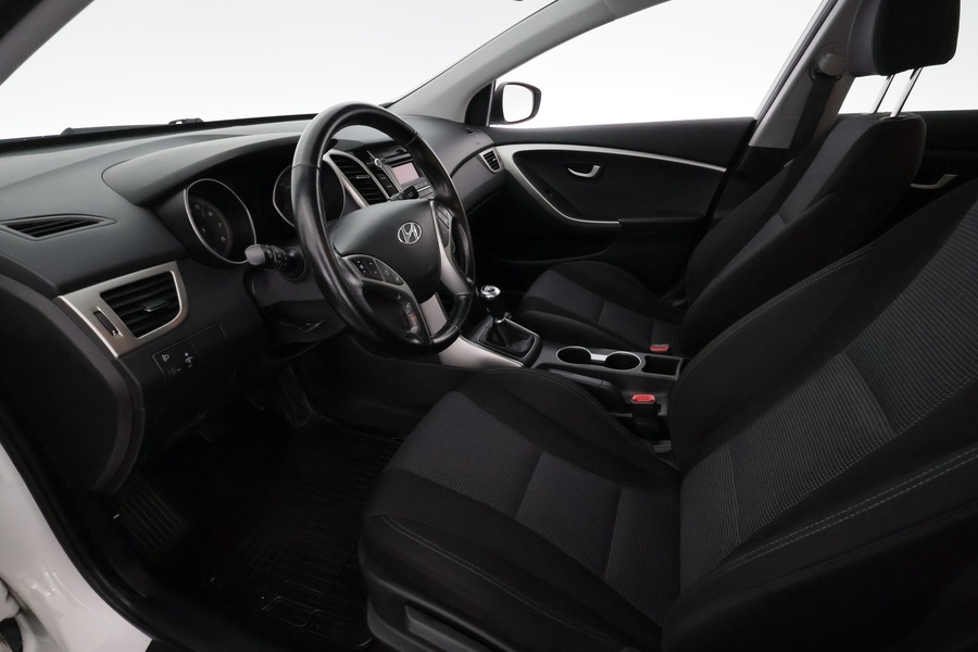 Hyundai i30 5d vaihtoauto