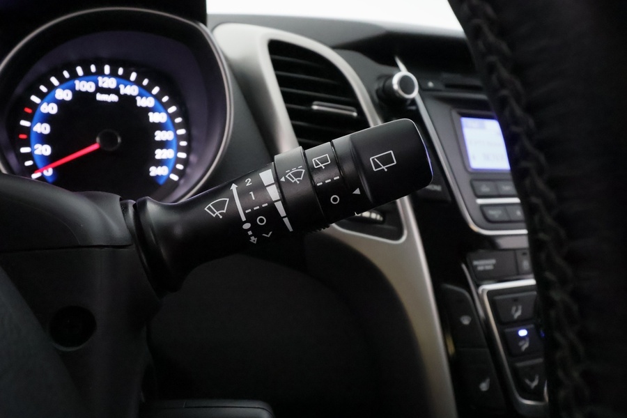 Hyundai i30 5d vaihtoauto