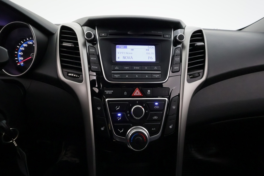 Hyundai i30 5d vaihtoauto