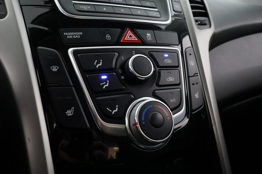 Hyundai i30 5d vaihtoauto