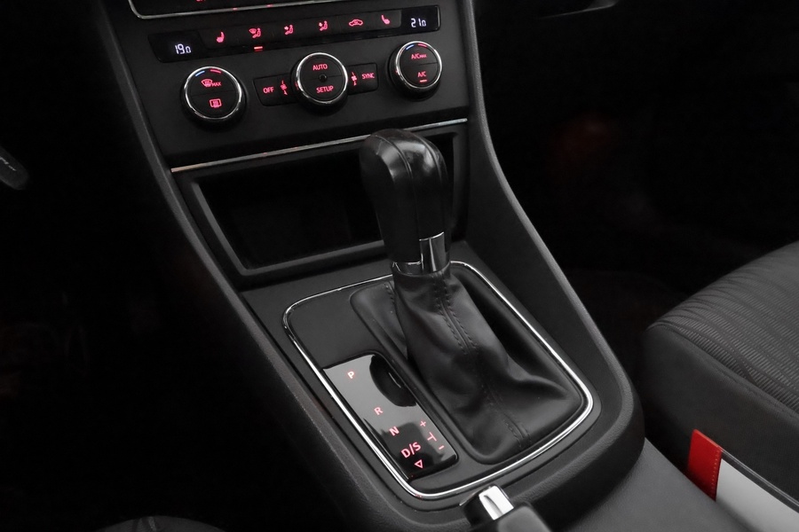 SEAT Leon vaihtoauto