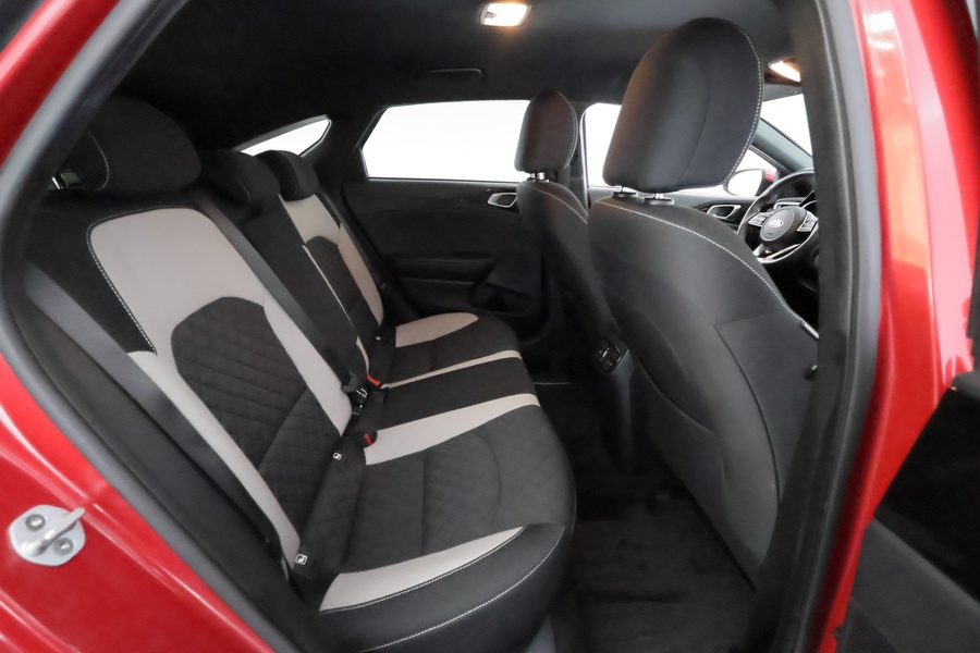 Kia Proceed vaihtoauto