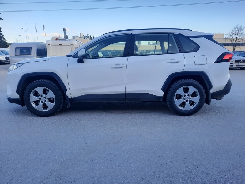 Toyota RAV4 vaihtoauto