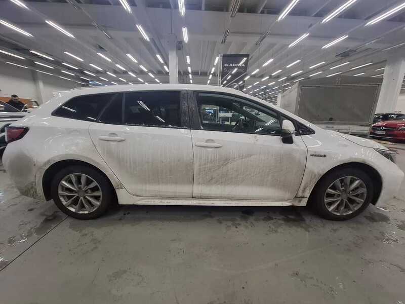 Suzuki Swace vaihtoauto