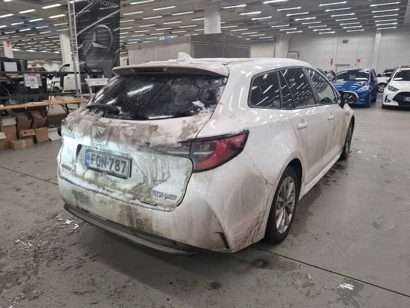 Suzuki Swace vaihtoauto