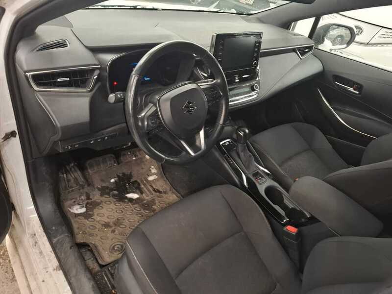 Suzuki Swace vaihtoauto