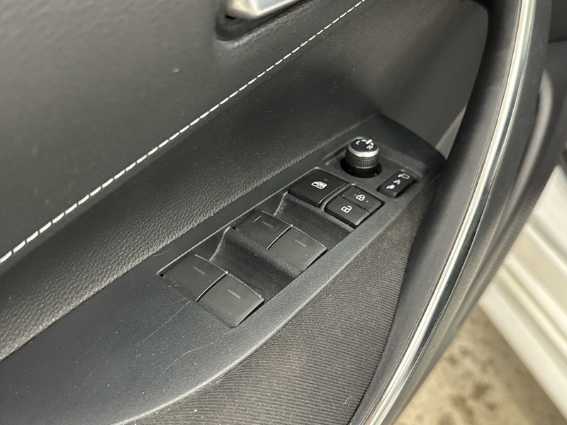 Suzuki Swace vaihtoauto