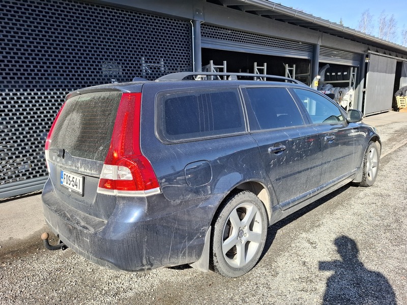Volvo V70 vaihtoauto