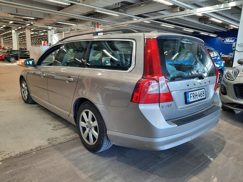 Volvo V70 vaihtoauto