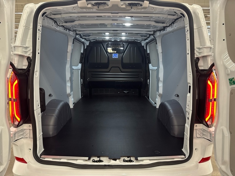 Ford Transit Custom vaihtoauto