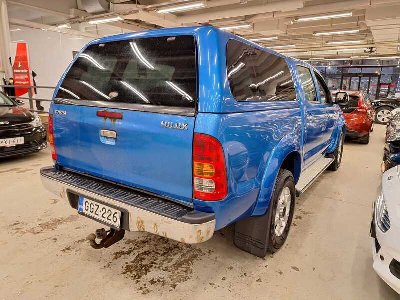 Toyota Hilux vaihtoauto