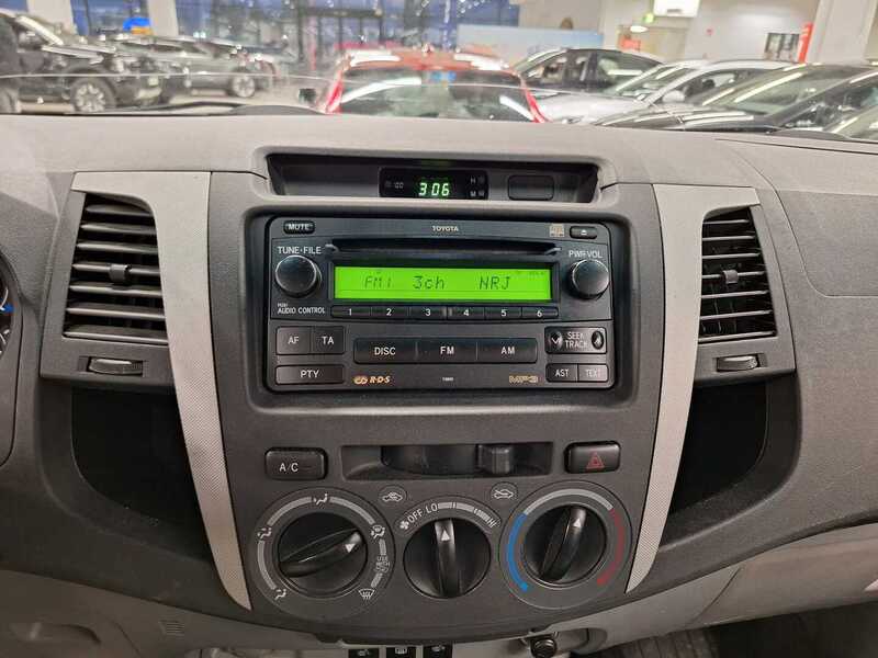 Toyota Hilux vaihtoauto