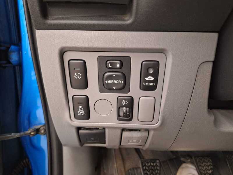 Toyota Hilux vaihtoauto