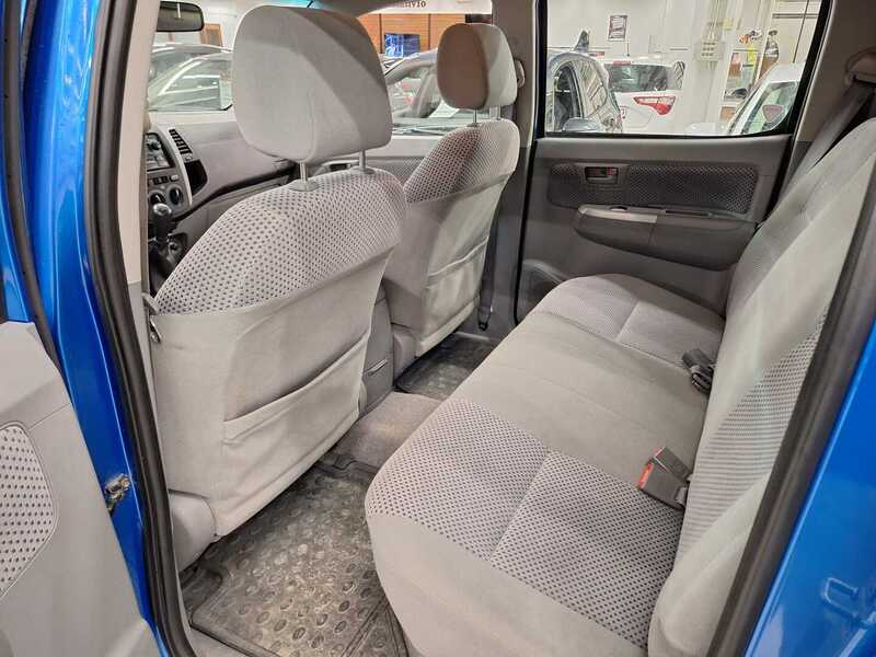 Toyota Hilux vaihtoauto