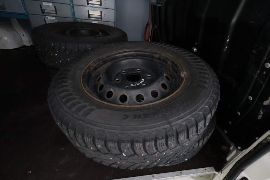 Toyota Hiace vaihtoauto