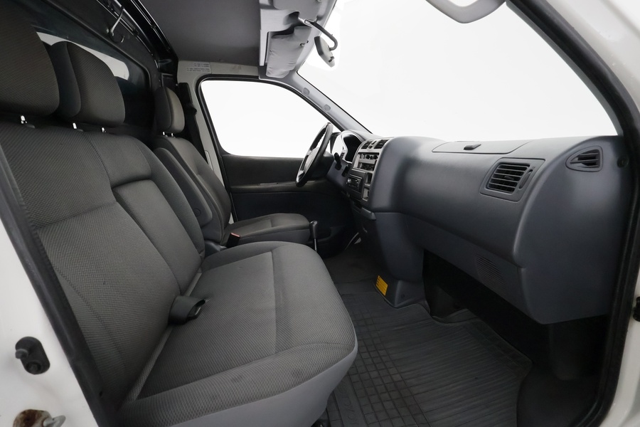 Toyota Hiace vaihtoauto