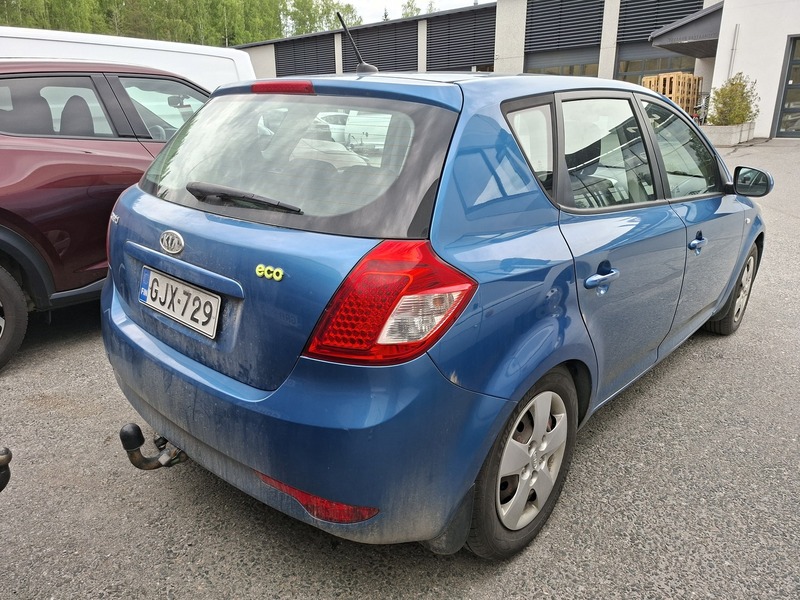 Kia Ceed vaihtoauto