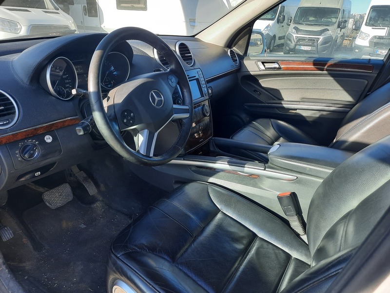 Mercedes-Benz ML vaihtoauto