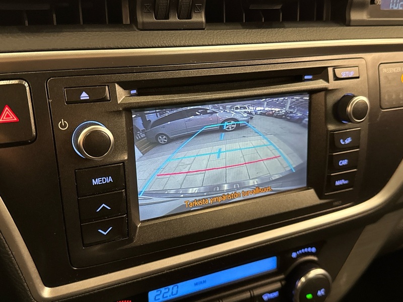 Toyota Auris vaihtoauto