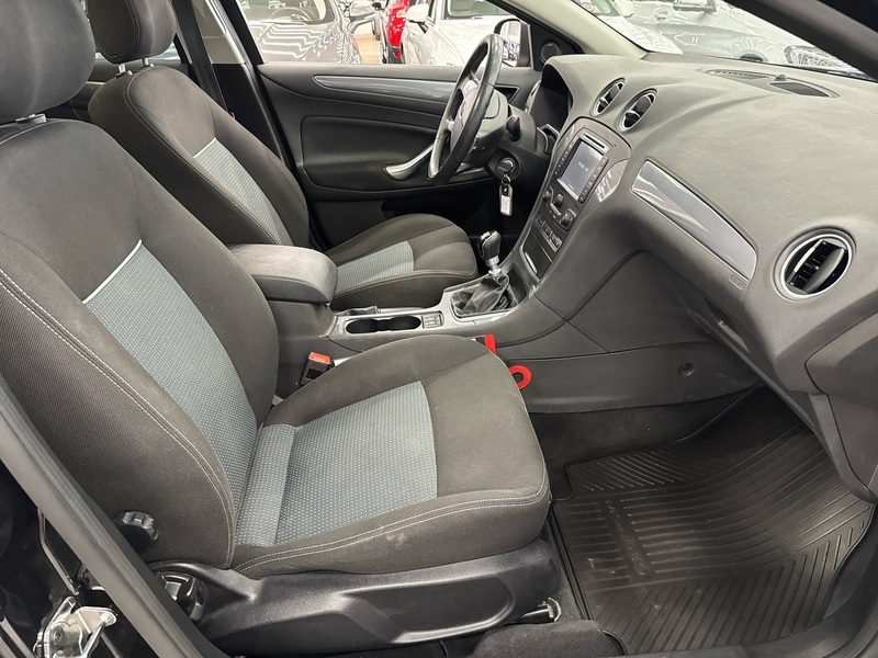 Ford Mondeo vaihtoauto