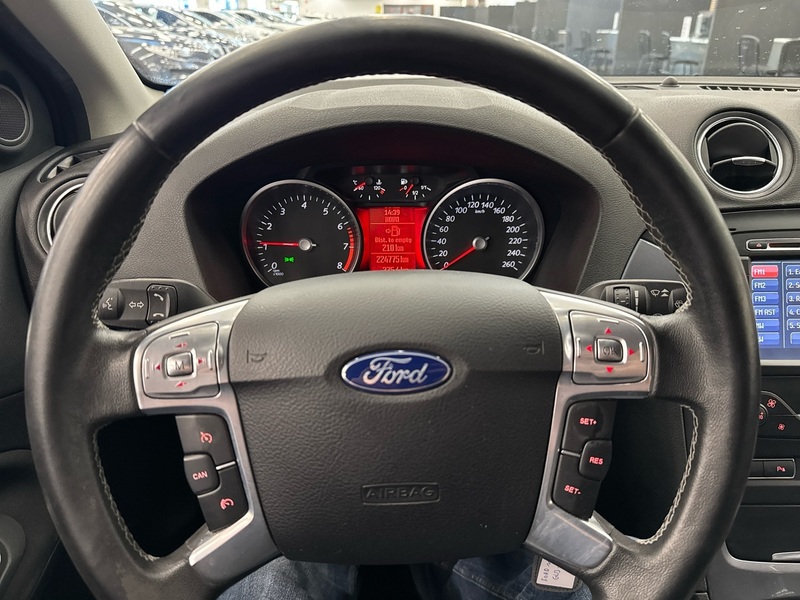 Ford Mondeo vaihtoauto