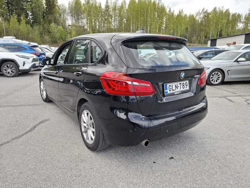 BMW 216 vaihtoauto