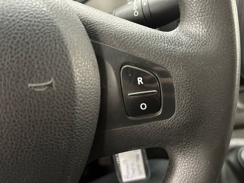 Renault Trafic vaihtoauto