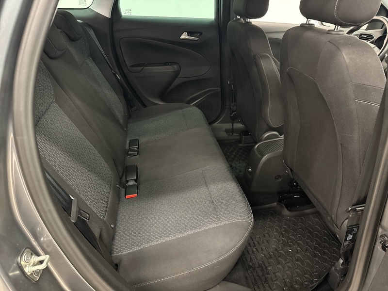 Opel Crossland X vaihtoauto