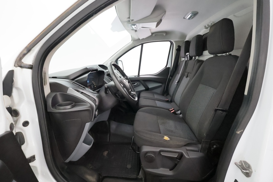 Ford Transit Custom vaihtoauto