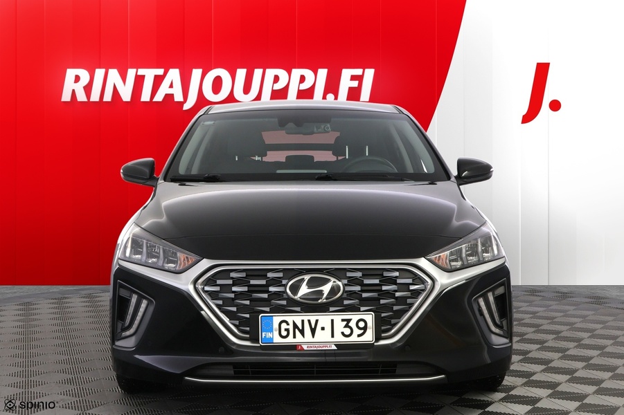 Hyundai IONIQ hybrid vaihtoauto