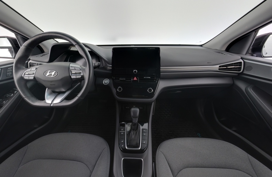 Hyundai IONIQ hybrid vaihtoauto