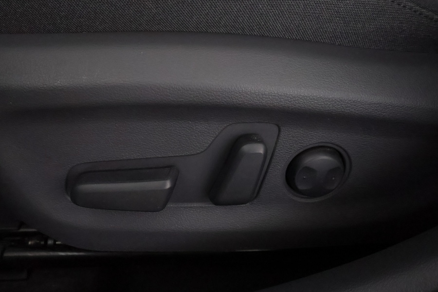 Hyundai IONIQ hybrid vaihtoauto