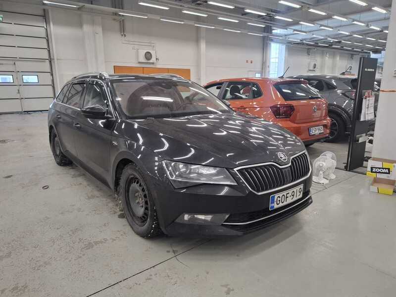 Skoda Superb vaihtoauto