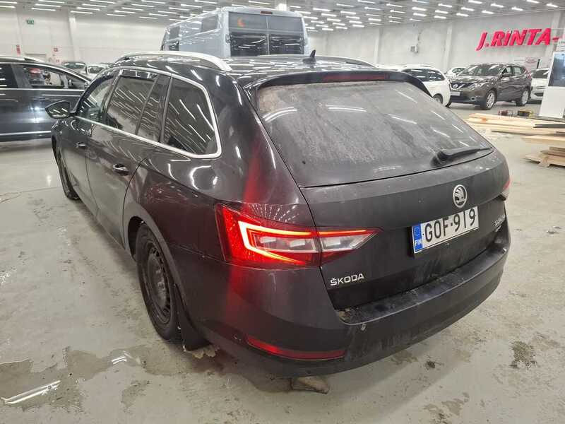Skoda Superb vaihtoauto
