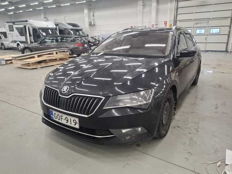 Skoda Superb vaihtoauto