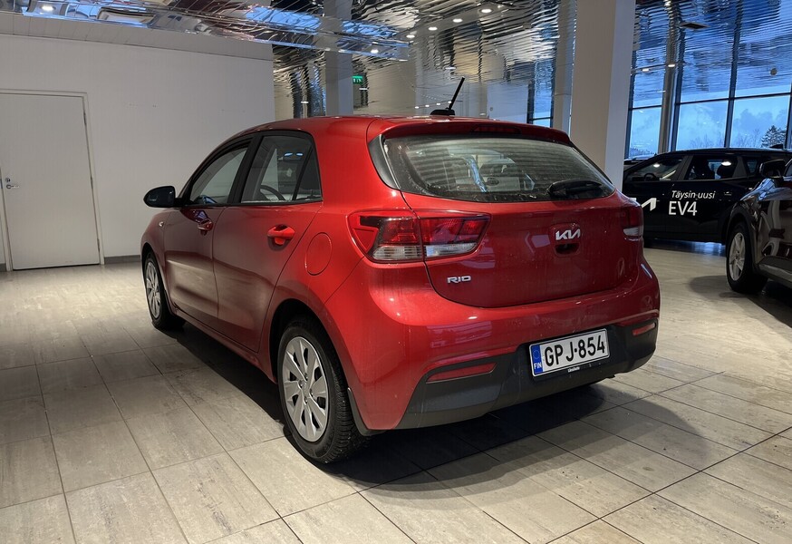 Kia Rio vaihtoauto