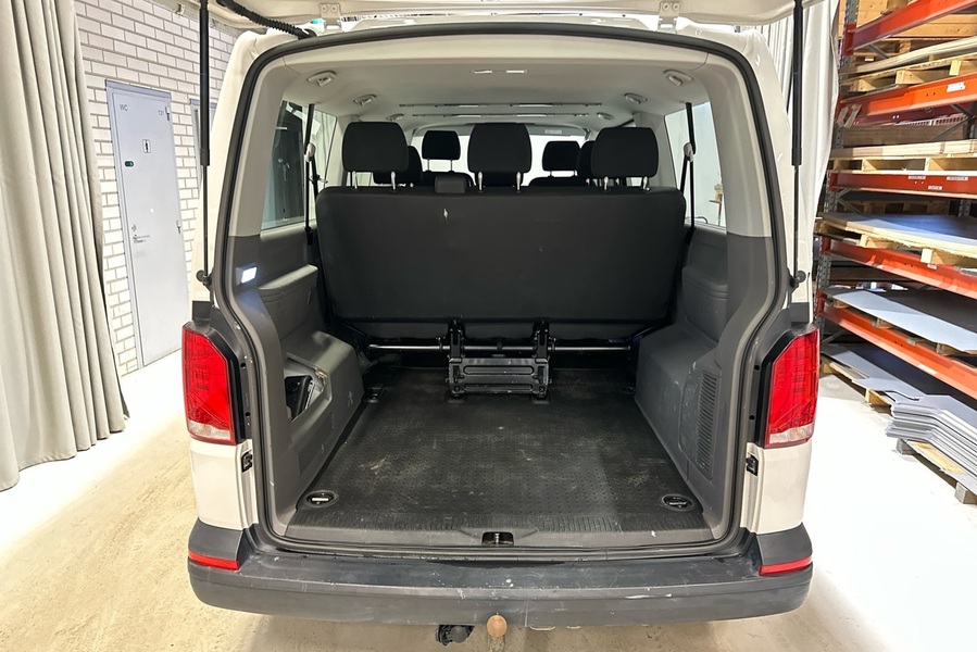 Volkswagen Caravelle vaihtoauto