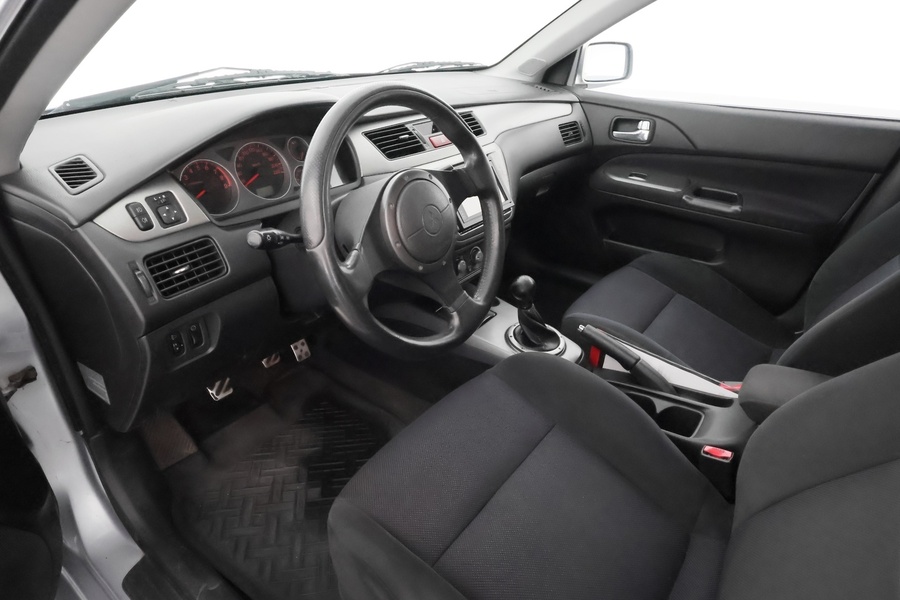 Mitsubishi Lancer vaihtoauto