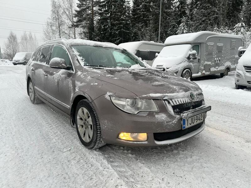 Skoda Superb vaihtoauto