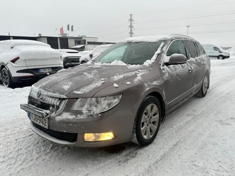 Skoda Superb vaihtoauto