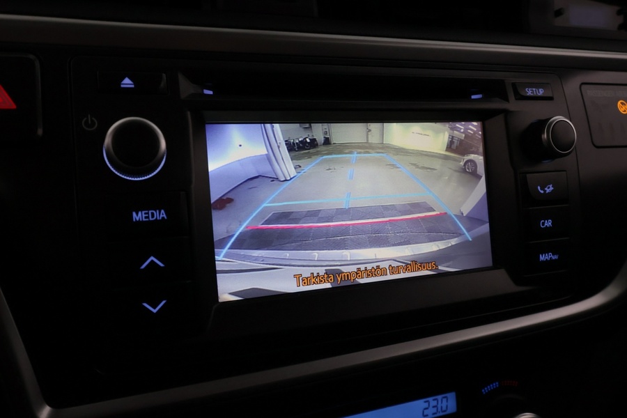 Toyota Auris vaihtoauto