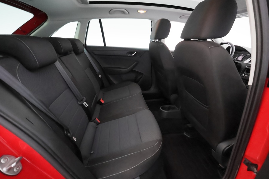 Skoda Rapid vaihtoauto