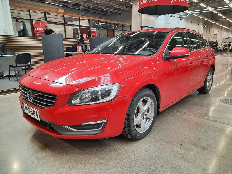 Volvo V60 vaihtoauto