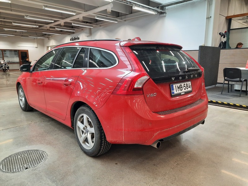 Volvo V60 vaihtoauto