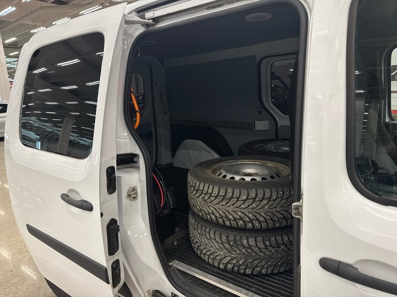 Renault Kangoo vaihtoauto