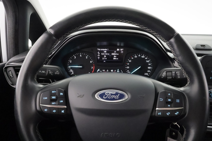 Ford Fiesta vaihtoauto