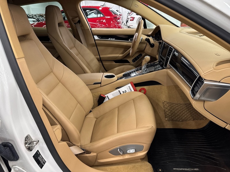 Porsche Panamera vaihtoauto