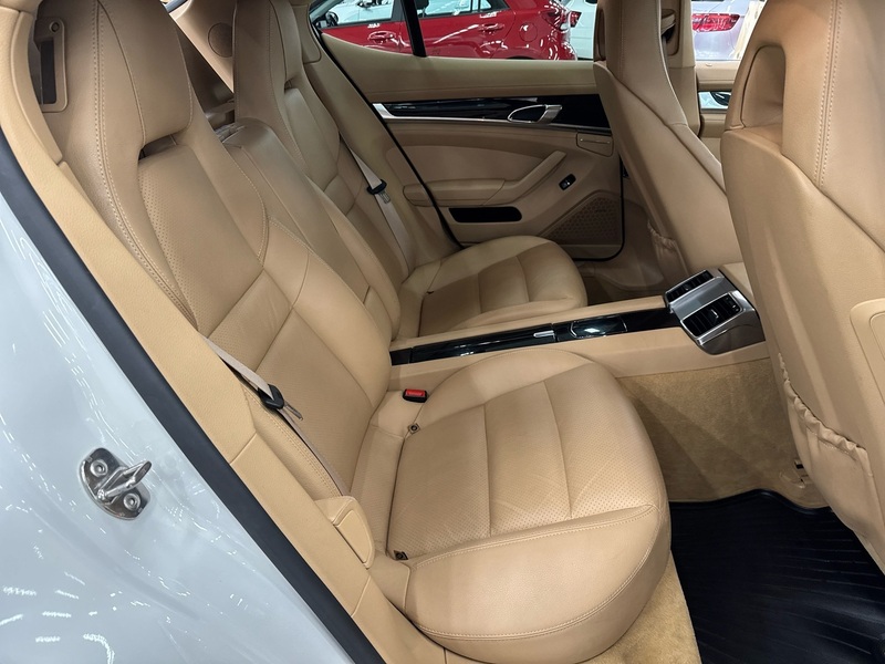 Porsche Panamera vaihtoauto