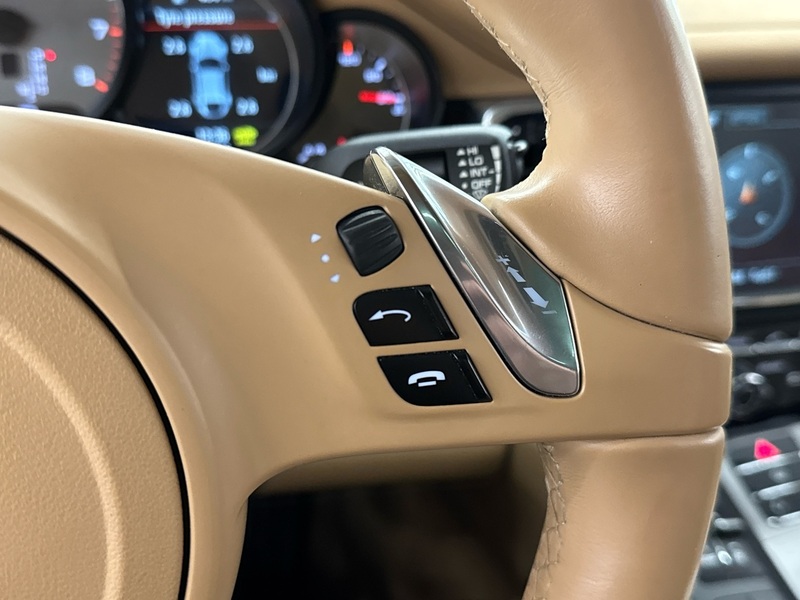 Porsche Panamera vaihtoauto