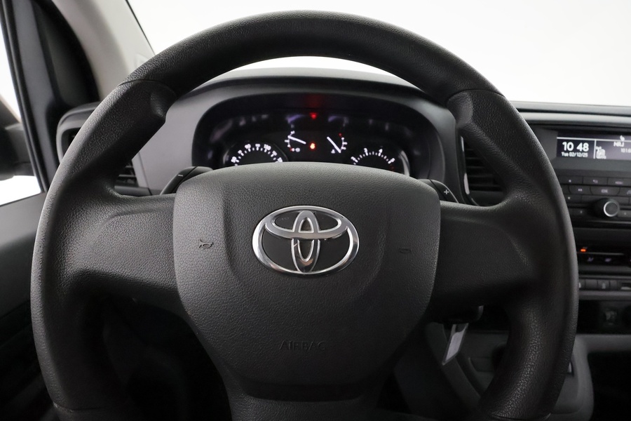 Toyota Proace vaihtoauto